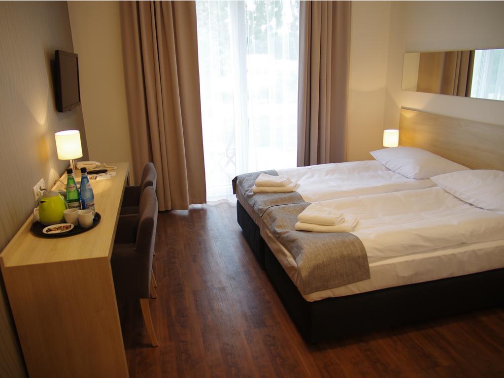 Hotel ウニエユフ エクステリア 写真